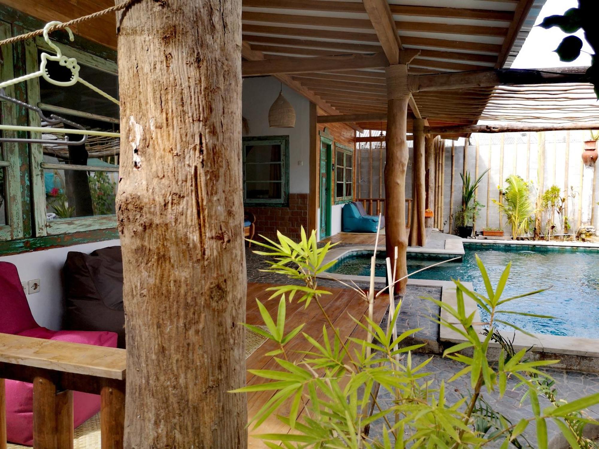 Villa La Vida Gili Trawangan Exterior photo