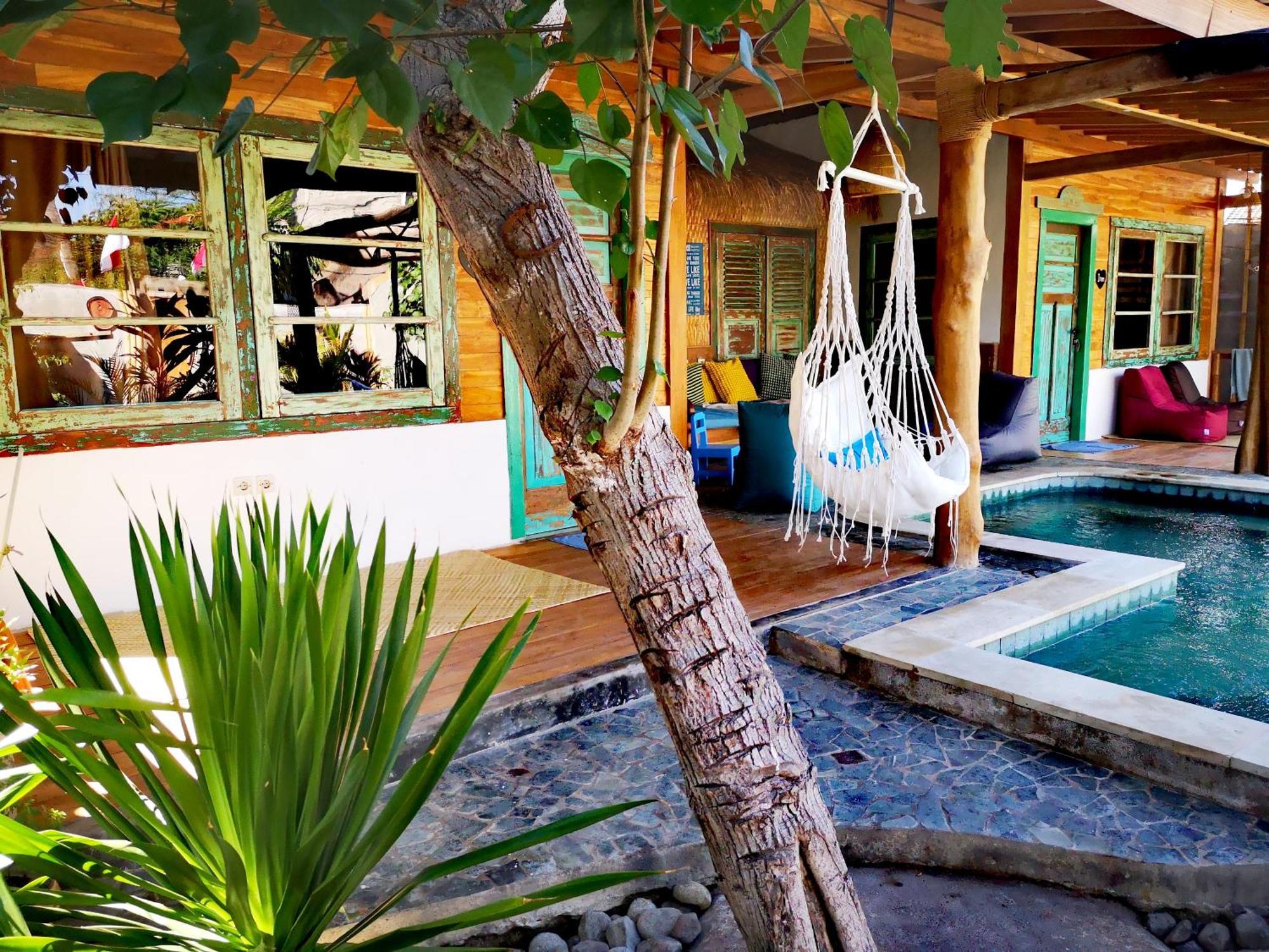 Villa La Vida Gili Trawangan Exterior photo