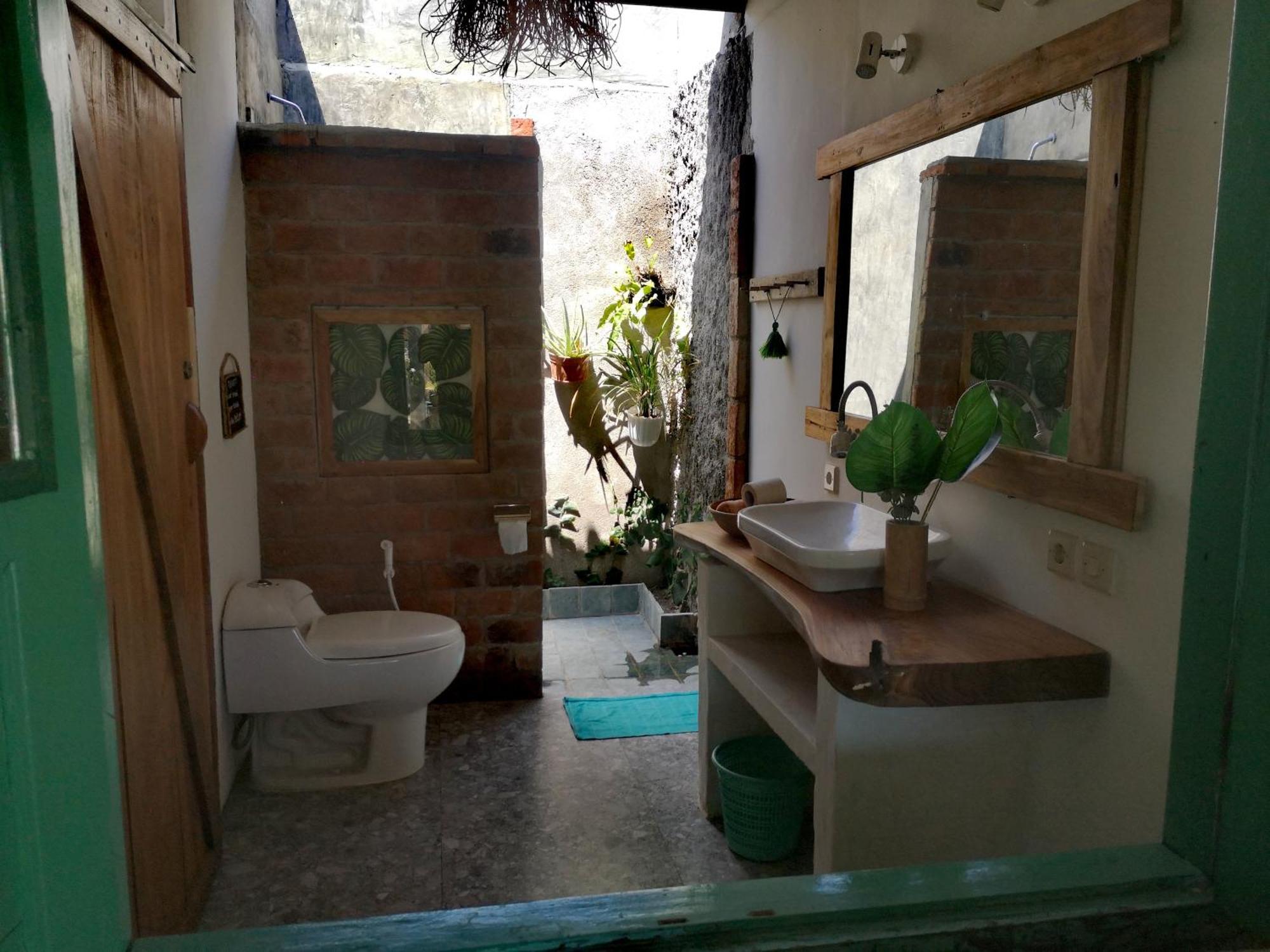 Villa La Vida Gili Trawangan Exterior photo