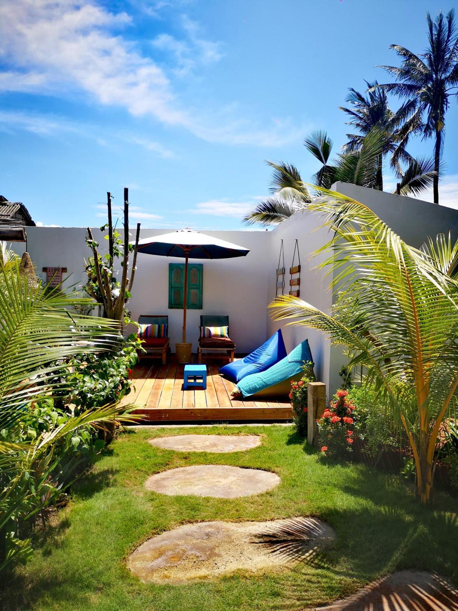 Villa La Vida Gili Trawangan Exterior photo